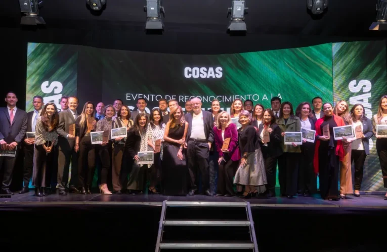 Tigo recibe reconocimiento por impulsar educación digital sostenible