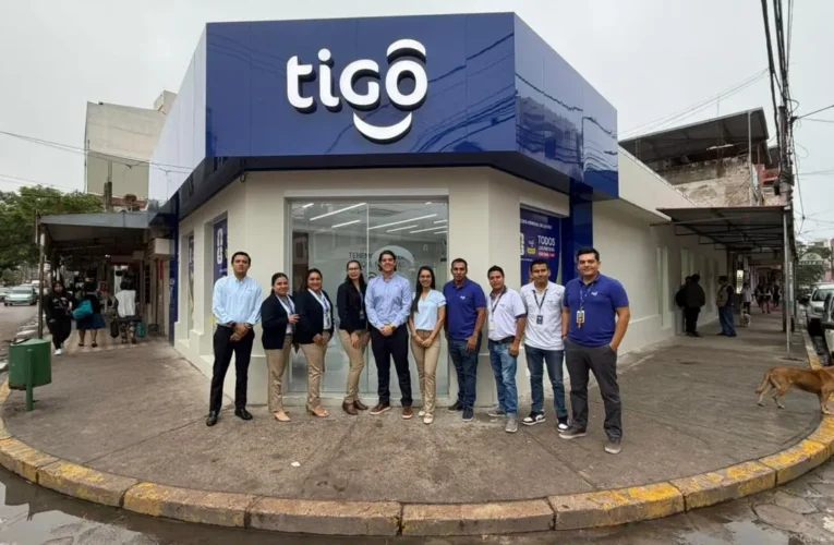 Tigo renueva su tienda en Yacuiba