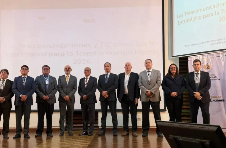 Tigo plantea siete ejes para transformar el ecosistema digital del país